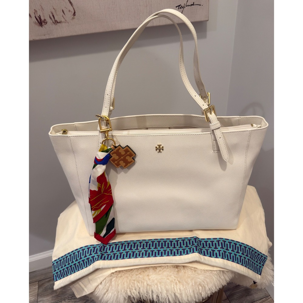 NWT Tory Burch Emerson Saffiano Leather Buckle Tote Scarf Charm Bundle